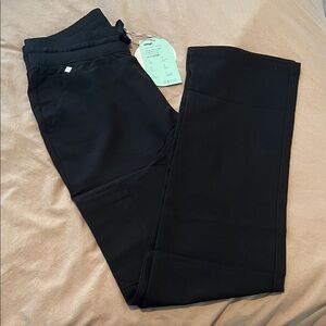 Vaayu Black Wide-Leg Cargo Pants